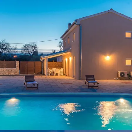 Elm Villa *